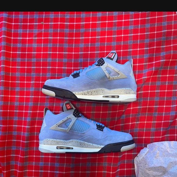 Jordan 4 university blue - Picture 2 of 10